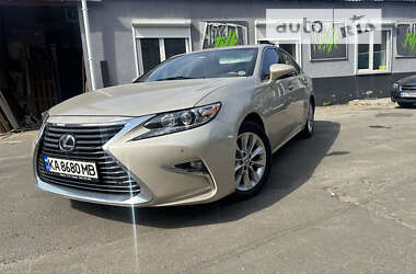 Седан Lexus ES 2012 в Киеве