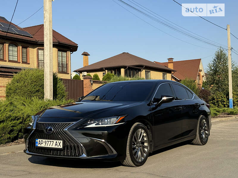 Седан Lexus ES 2019 в Днепре