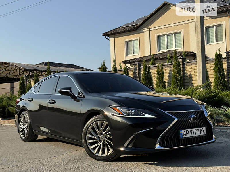 Седан Lexus ES 2019 в Днепре