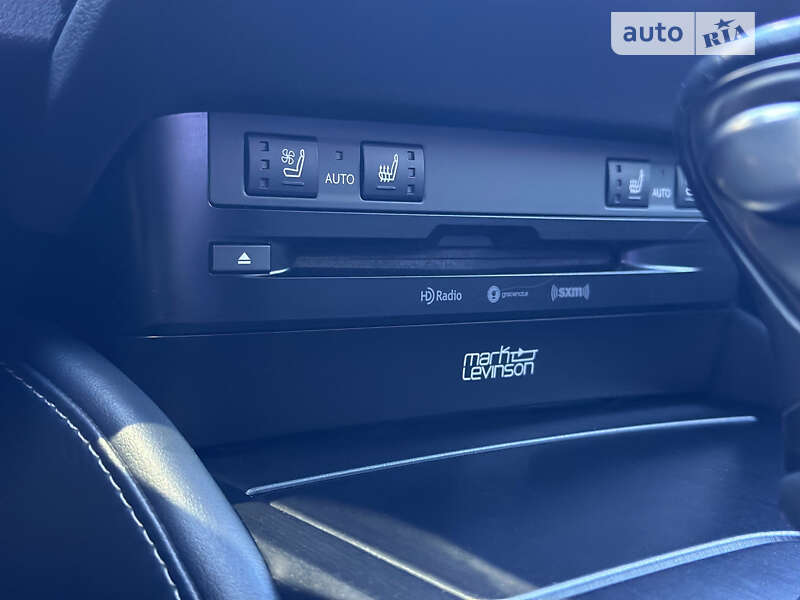 Седан Lexus ES 2019 в Днепре