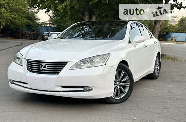 Седан Lexus ES 2008 в Умані