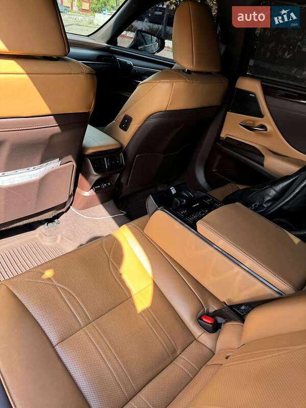 Седан Lexus ES 2019 в Миколаєві фото 16 Седан Lexus ES 2019 в Миколаєві