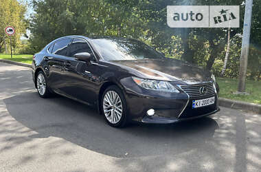 Седан Lexus ES 2013 в Киеве