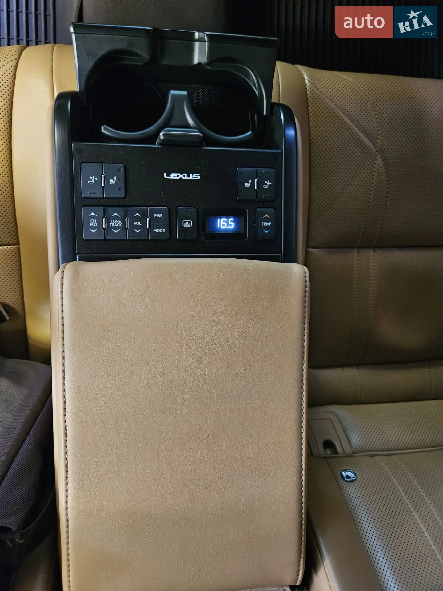 2019 Lexus ES - мініатюра 31