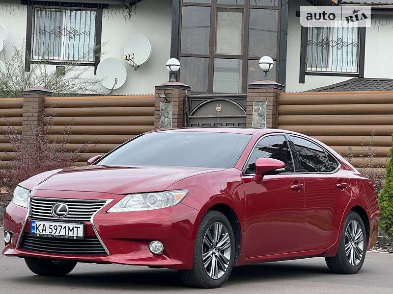 Седан Lexus ES 2013 в Киеве фото 5 Седан Lexus ES 2013 в Киеве