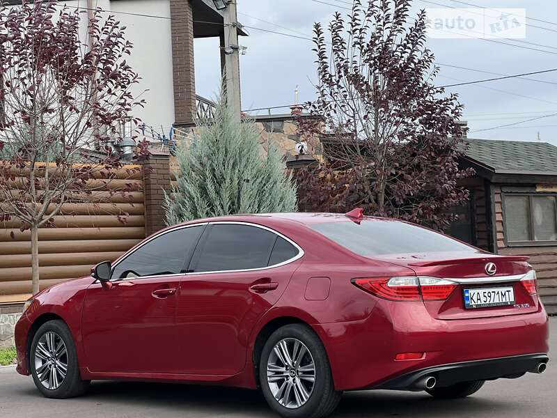 Седан Lexus ES 2013 в Киеве фото 17 Седан Lexus ES 2013 в Киеве