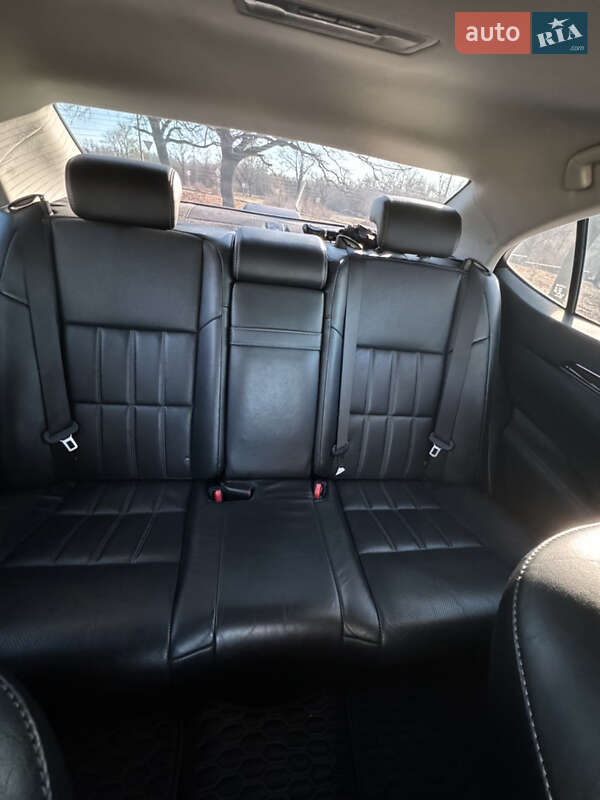 Седан Lexus ES 2016 в Кропивницком фото 22 Седан Lexus ES 2016 в Кропивницком