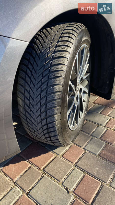 Седан Lexus ES 2016 в Кропивницком фото 28 Седан Lexus ES 2016 в Кропивницком