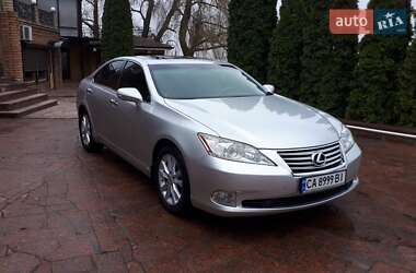 Седан Lexus ES 2011 в Черкасах