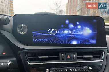 Седан Lexus ES 2022 в Києві