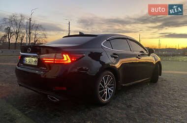 Седан Lexus ES 2017 в Білій Церкві
