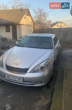 Седан Lexus ES 2004 в Немирові