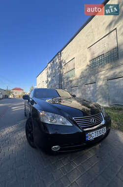 Седан Lexus ES 2008 в Львові