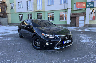 Седан Lexus ES 2018 в Киеве