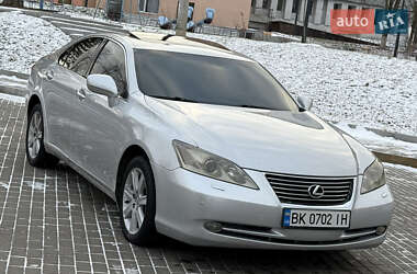 Седан Lexus ES 2007 в Ровно