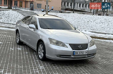 Седан Lexus ES 2007 в Ровно