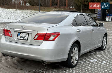 Седан Lexus ES 2007 в Ровно