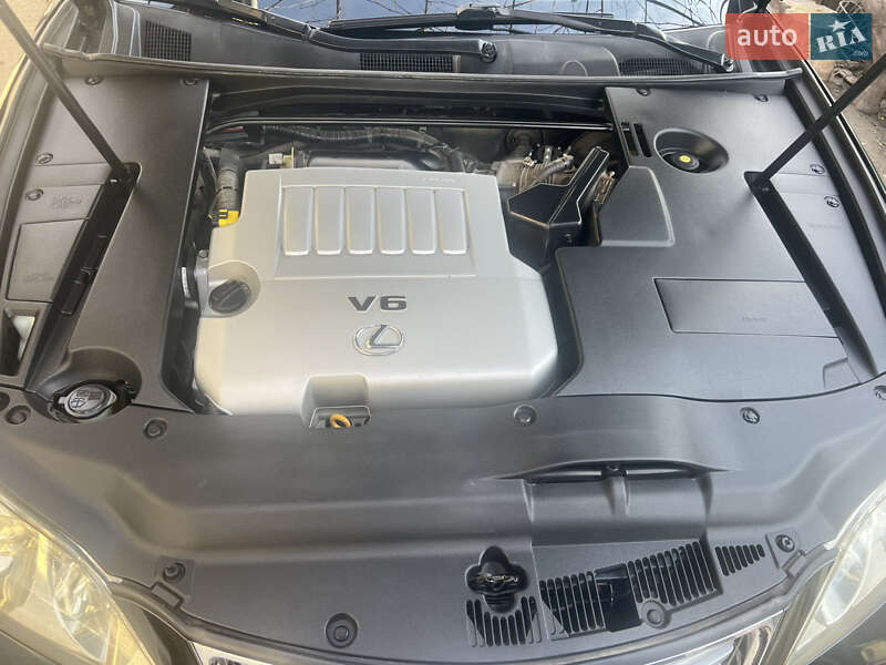 Седан Lexus ES 2006 в Измаиле
