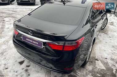 Седан Lexus ES 2012 в Вінниці