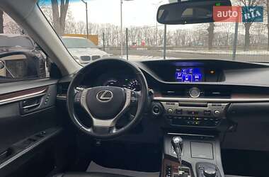 Седан Lexus ES 2012 в Вінниці