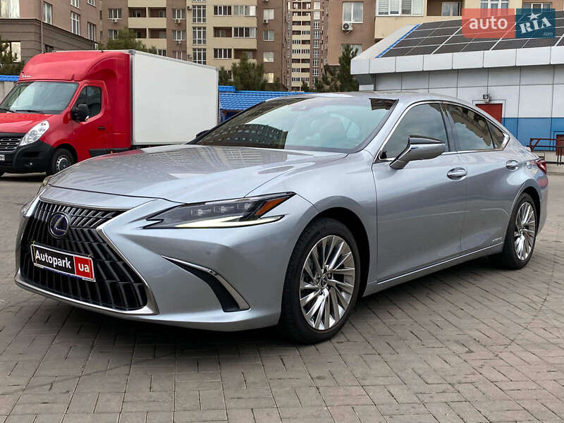 Седан Lexus ES 2022 в Одессе