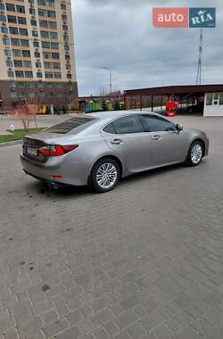 Седан Lexus ES 2017 в Одессе