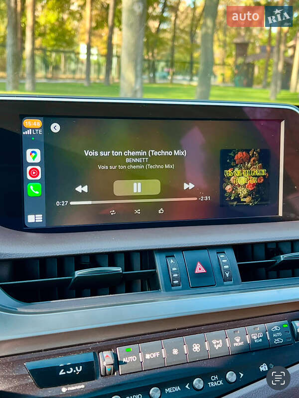 Седан Lexus ES 2018 в Києві