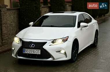 Седан Lexus ES 2017 в 