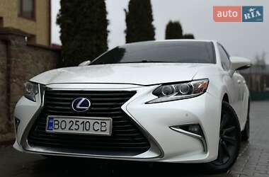 Седан Lexus ES 2017 в Тернополе