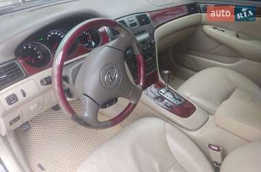 Седан Lexus ES 2004 в Ізмаїлі