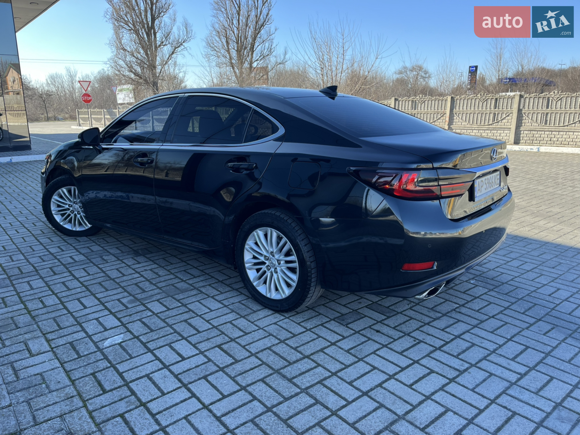 2017 Lexus ES - мініатюра 3