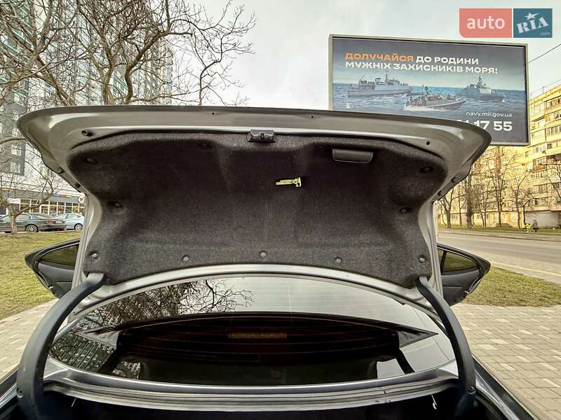 Седан Lexus ES 2013 в Одесі фото 29 Седан Lexus ES 2013 в Одесі