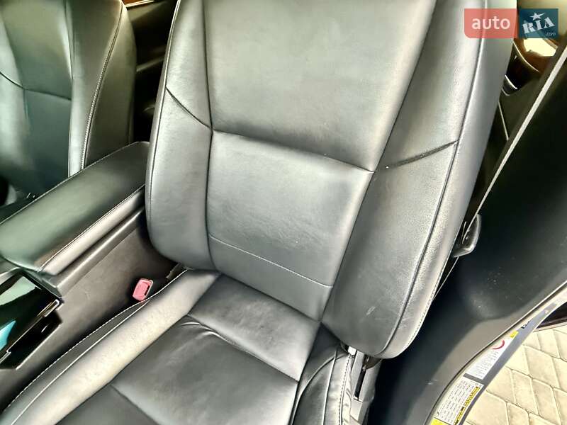 Седан Lexus ES 2013 в Одесі фото 47 Седан Lexus ES 2013 в Одесі