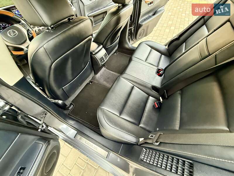 Седан Lexus ES 2013 в Одесі фото 71 Седан Lexus ES 2013 в Одесі