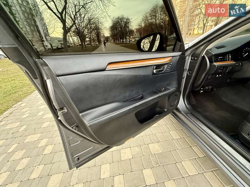 Седан Lexus ES 2013 в Одесі фото 168 Седан Lexus ES 2013 в Одесі