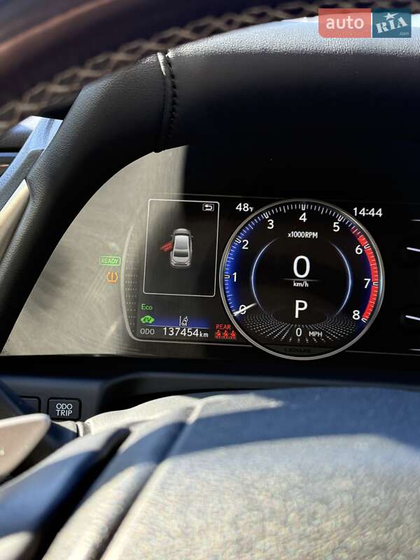 Седан Lexus ES 2019 в Ивано-Франковске