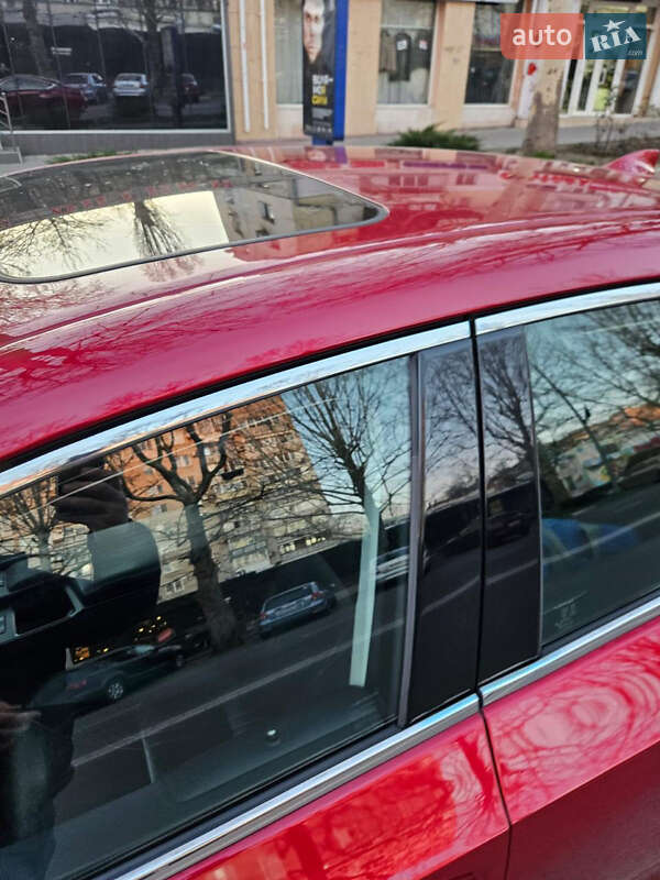 Седан Lexus ES 2018 в Одесі