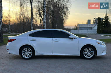Седан Lexus ES 2013 в 