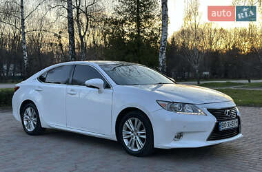 Седан Lexus ES 2013 в 