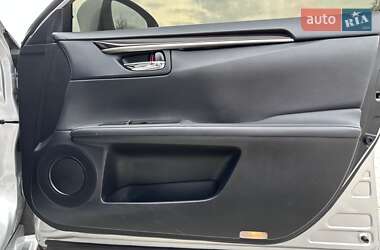 Седан Lexus ES 2018 в 