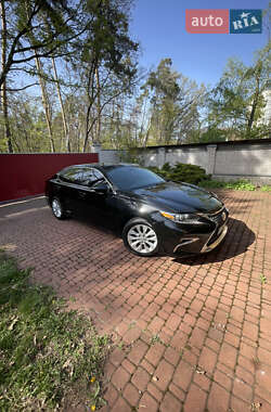Седан Lexus ES 2015 в 