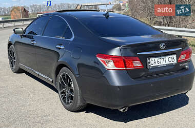 Седан Lexus ES 2011 в 