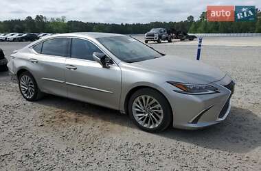 Lexus ES 2018