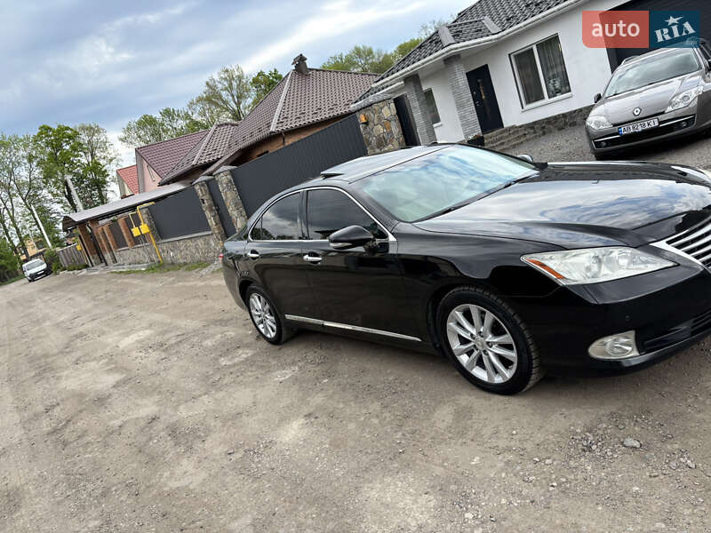 Седан Lexus ES 2010 в 
