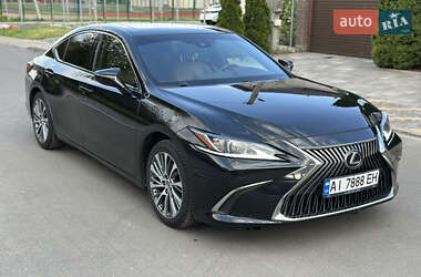 Седан Lexus ES 2021 в 
