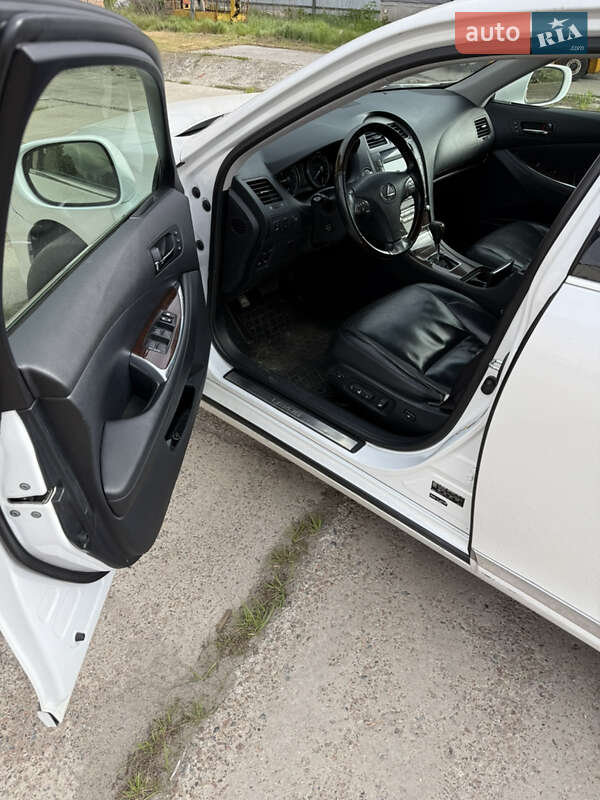 Седан Lexus ES 2011 в Броварах