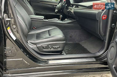 Седан Lexus ES 2013 в 