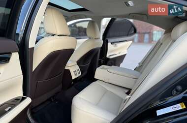 Седан Lexus ES 2016 в 