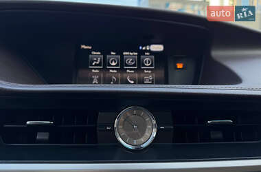 Седан Lexus ES 2015 в 