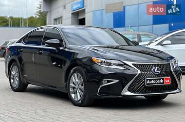 Седан Lexus ES 2012 в 